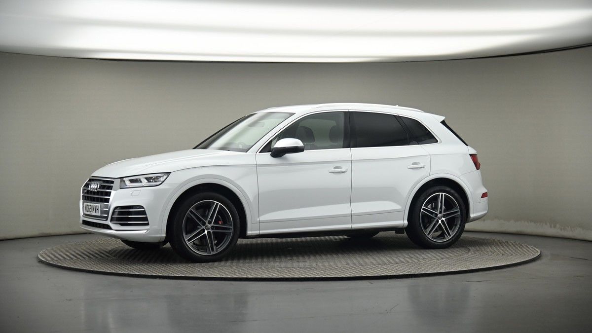 More views of Audi SQ5