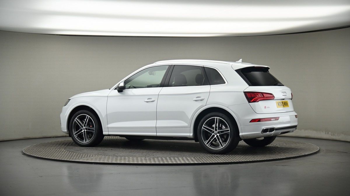 More views of Audi SQ5