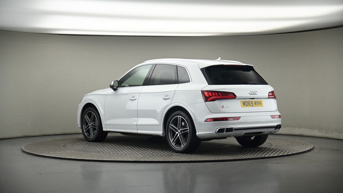 More views of Audi SQ5