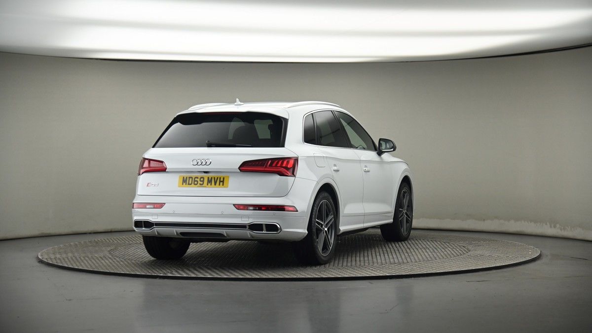 More views of Audi SQ5