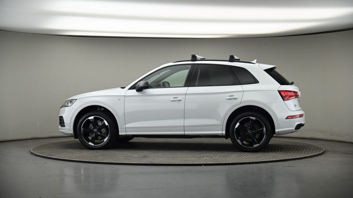 More views of Audi Q5