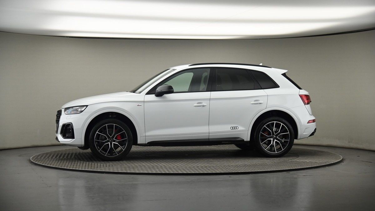 More views of Audi Q5