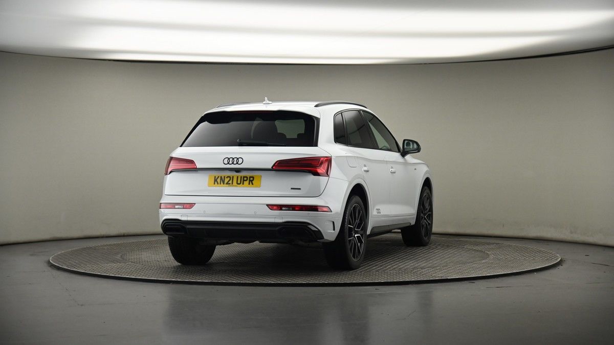 More views of Audi Q5