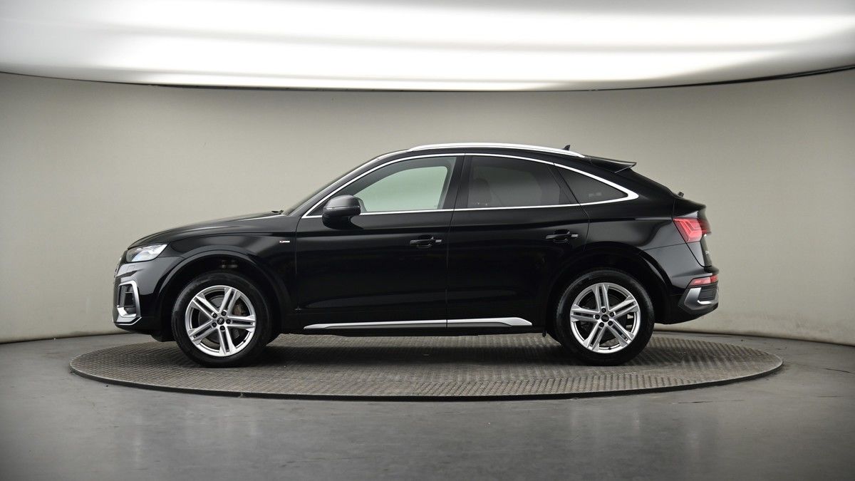 More views of Audi Q5