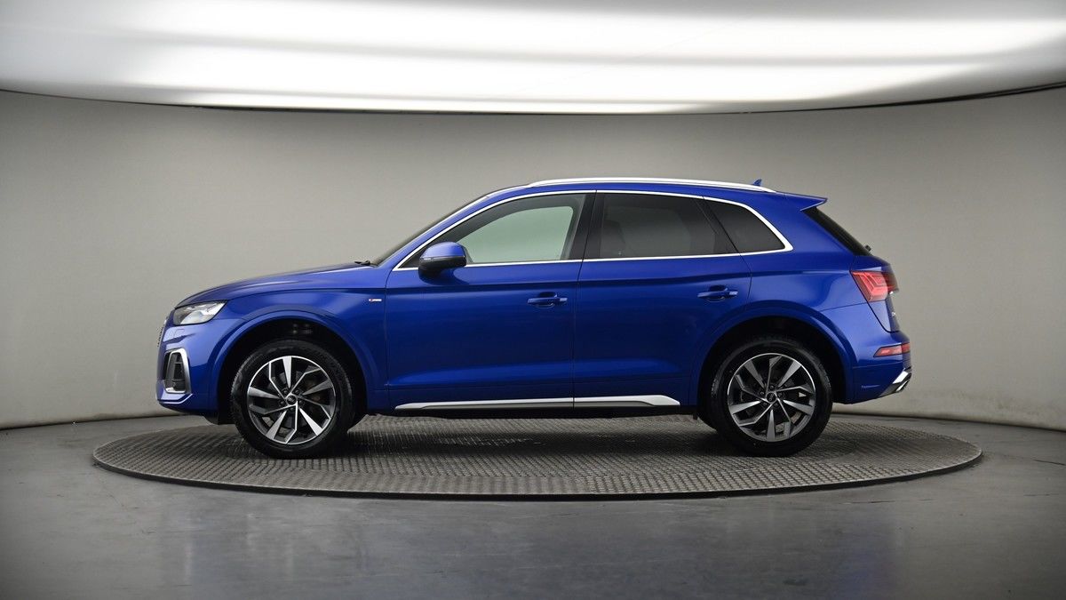 Audi Q5 Image 19