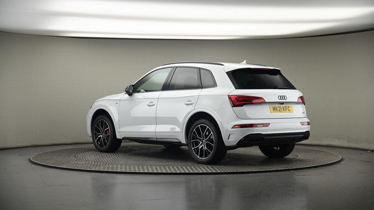 More views of Audi Q5