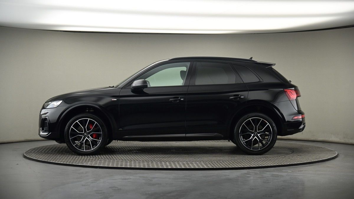 Audi Q5 Image 18