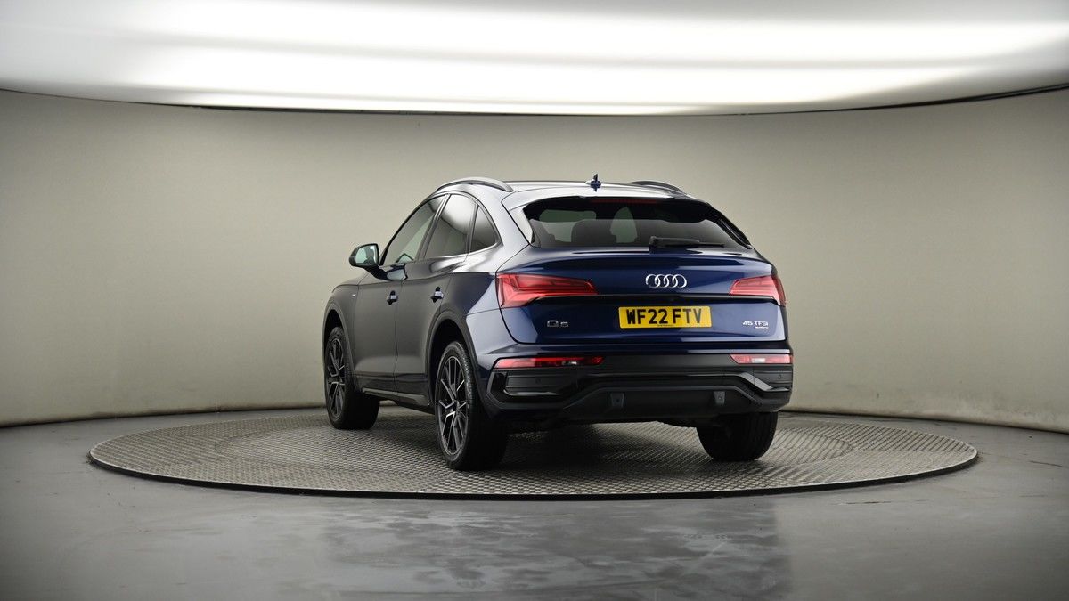 More views of Audi Q5