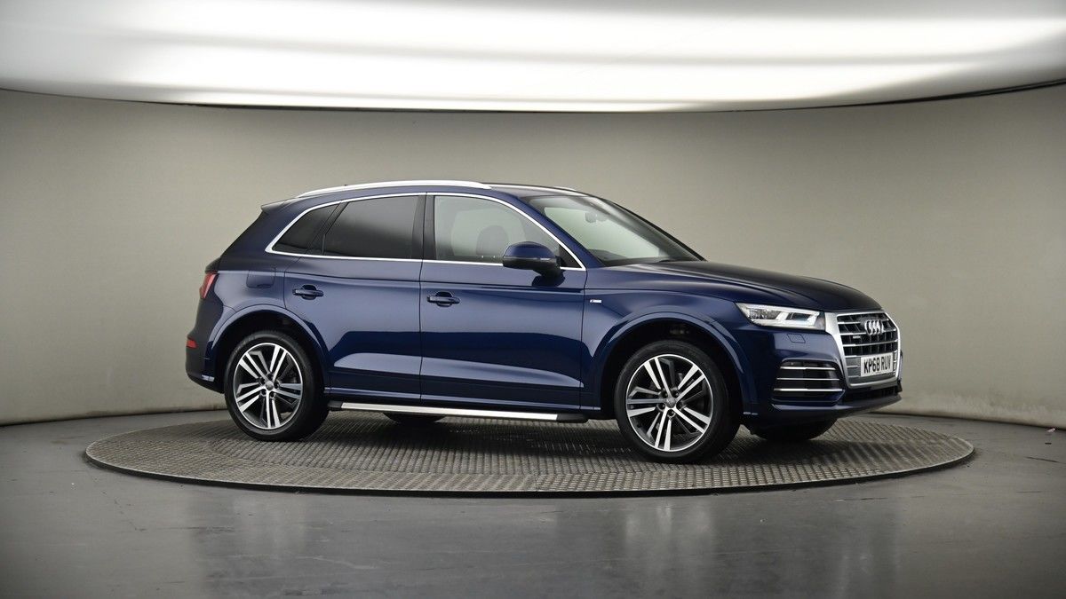 Audi Q5 Image 6