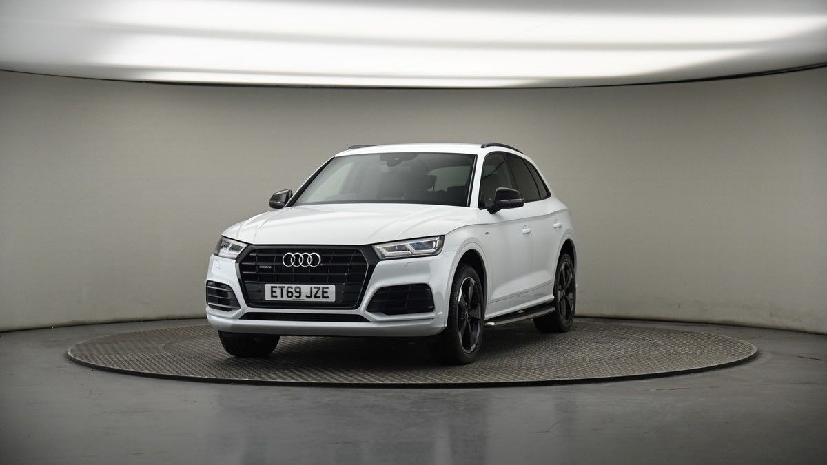 More views of Audi Q5