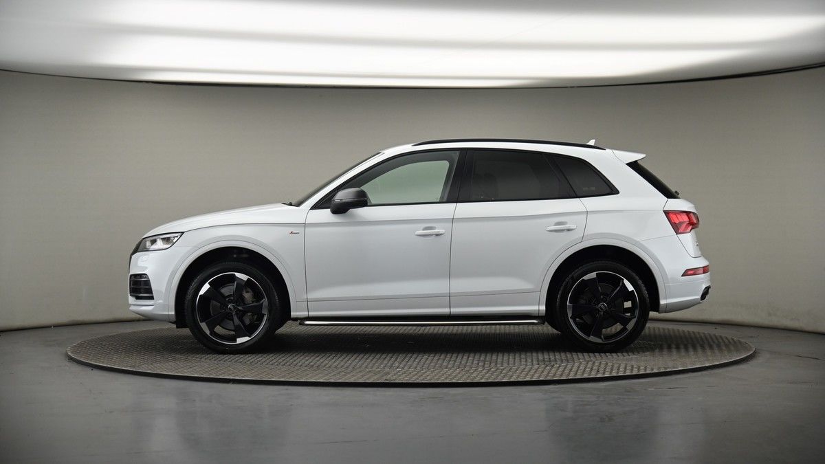 Audi Q5 Image 19