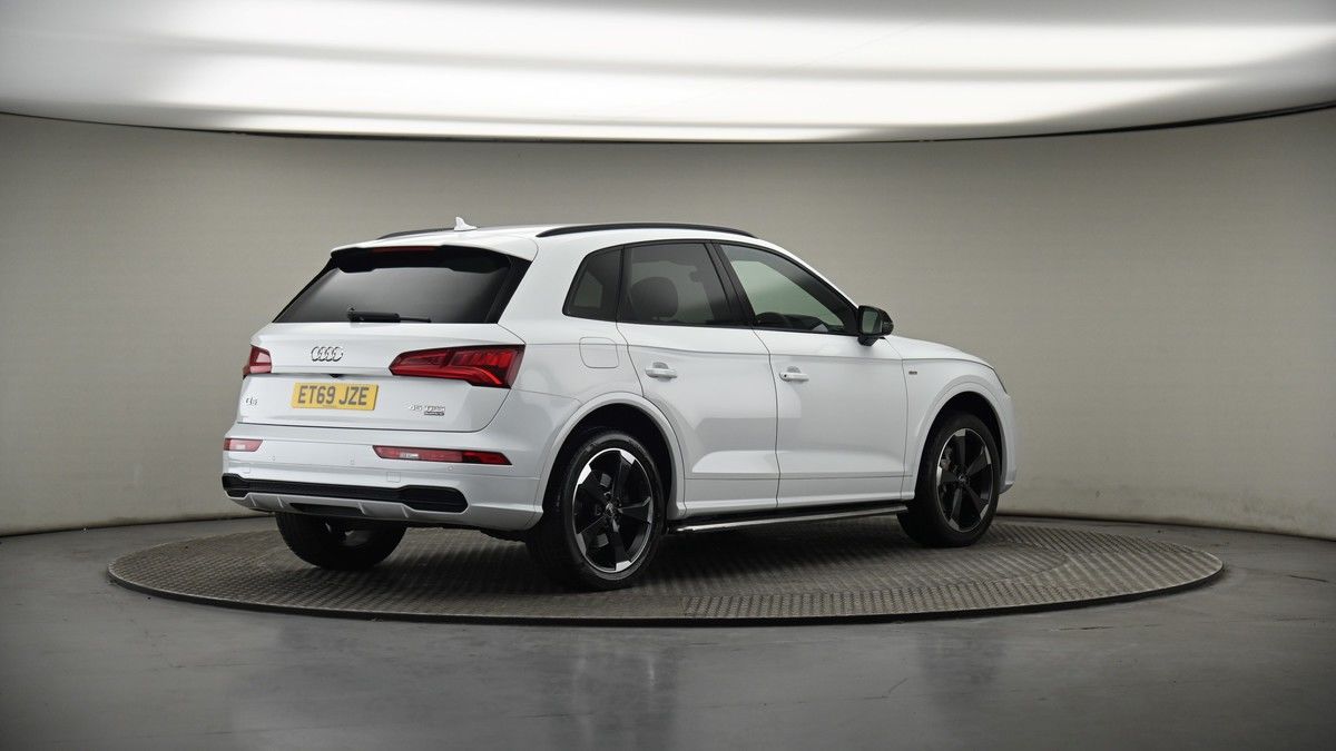 Audi Q5 Image 7