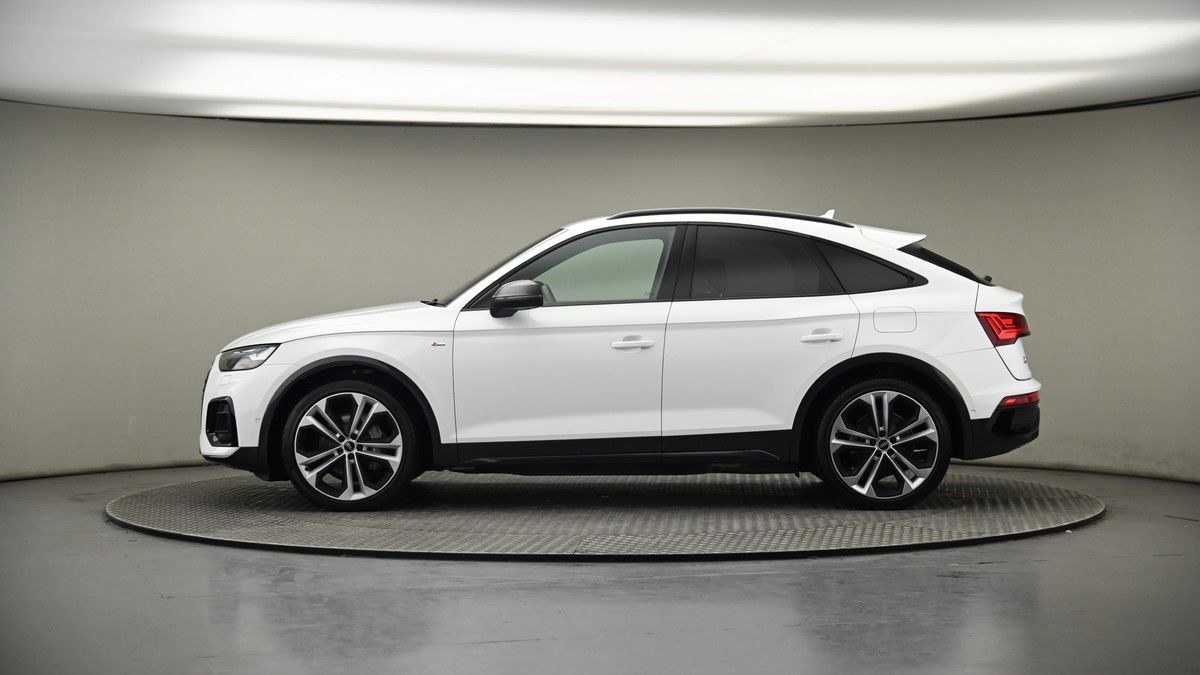 More views of Audi Q5