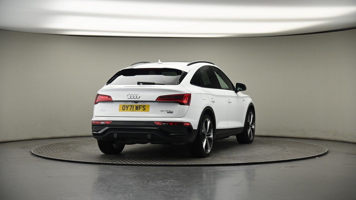 More views of Audi Q5