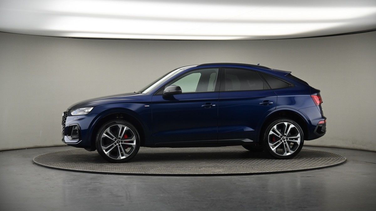 More views of Audi Q5