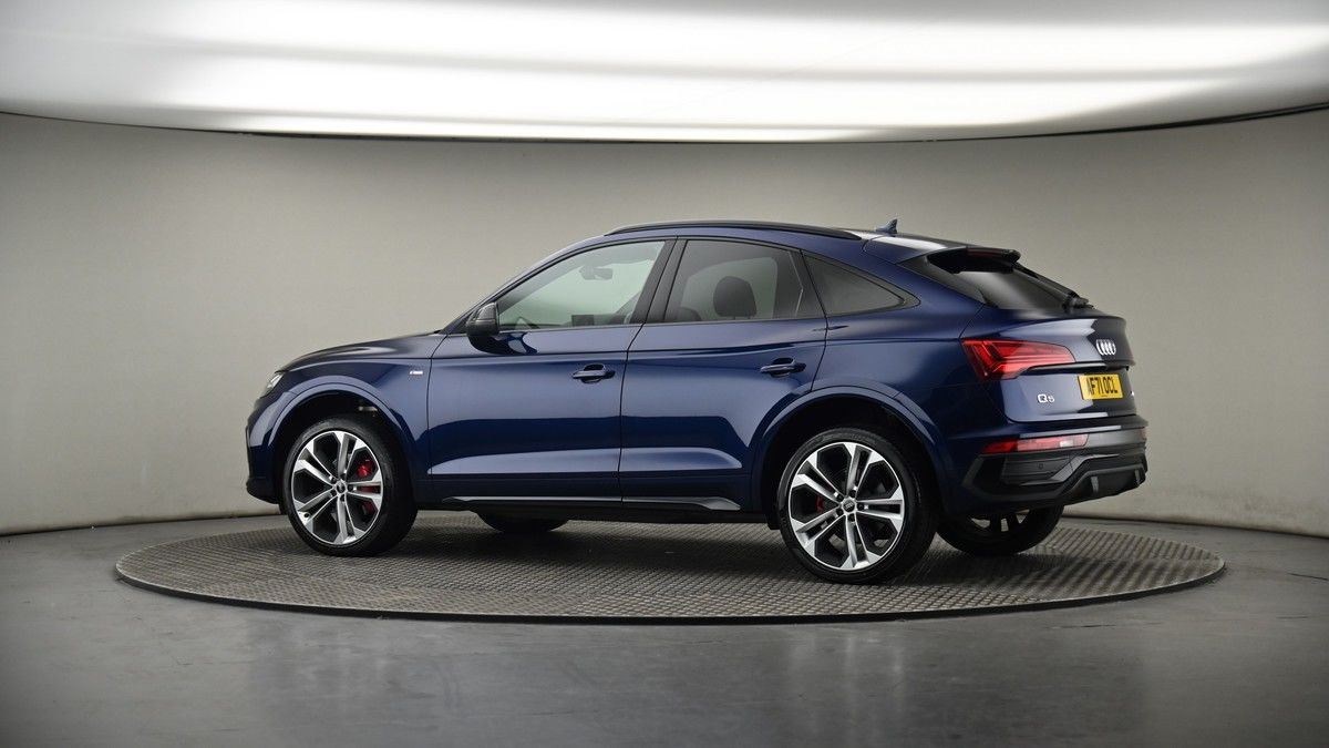 More views of Audi Q5