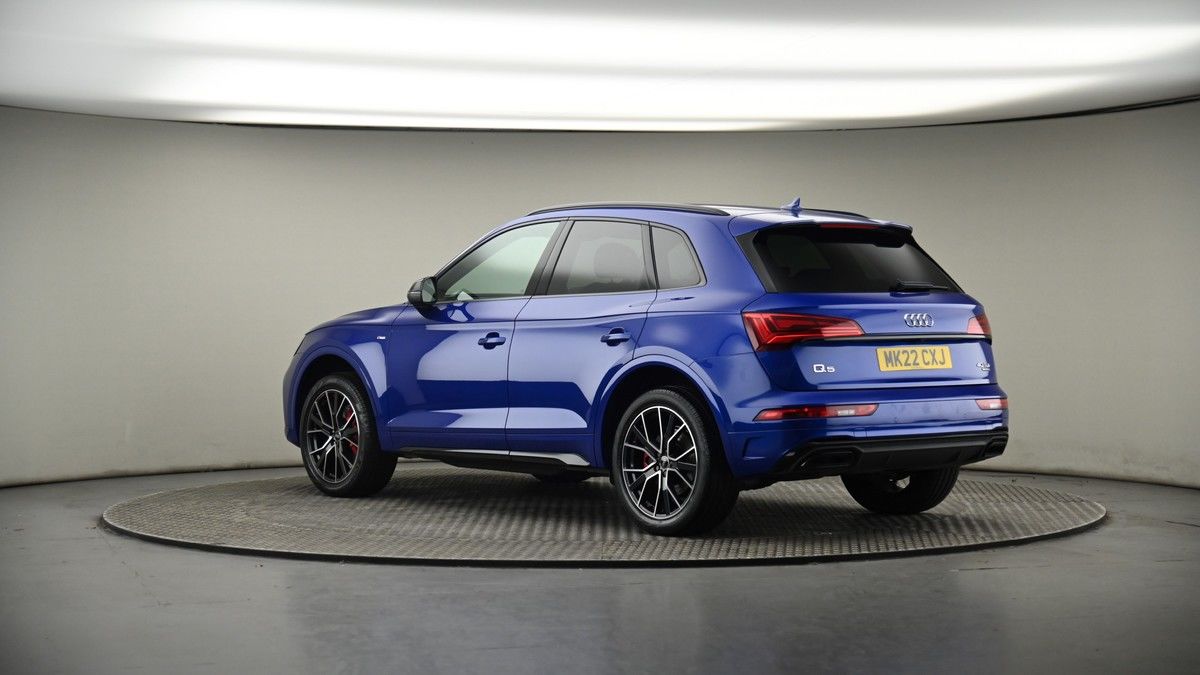 More views of Audi Q5