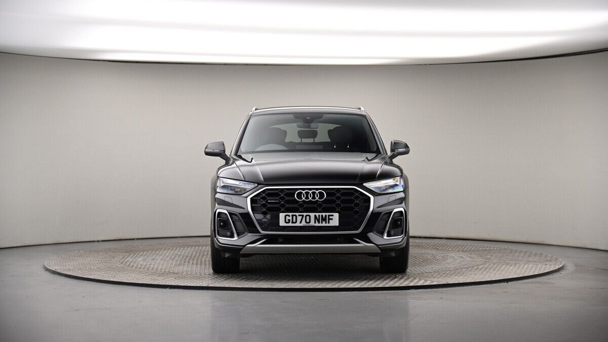 Audi Q5 Image 18