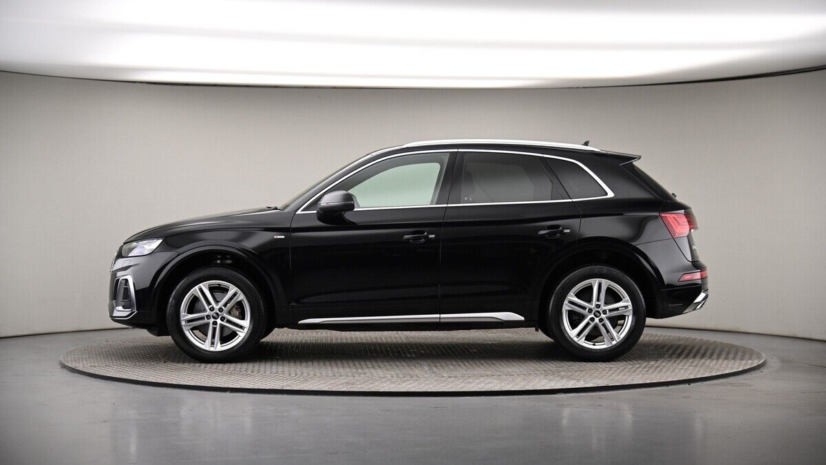 Audi Q5 Image 19