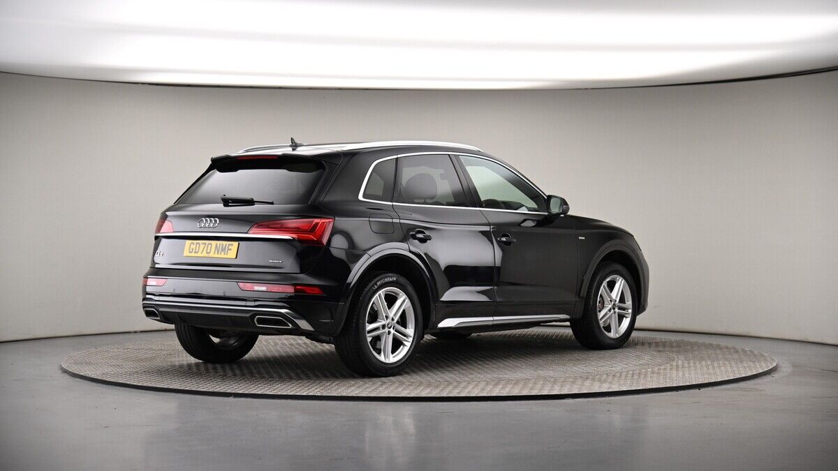 Audi Q5 Image 7