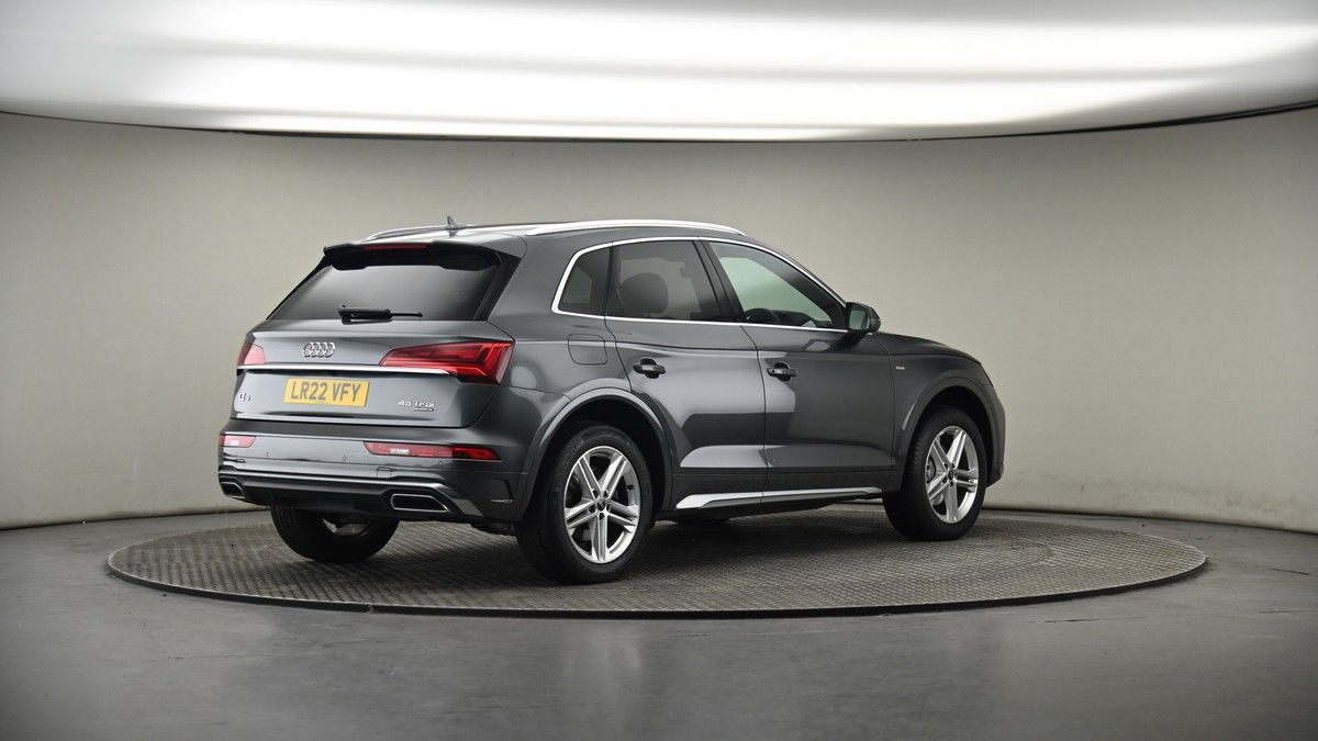 Audi Q5 Image 7