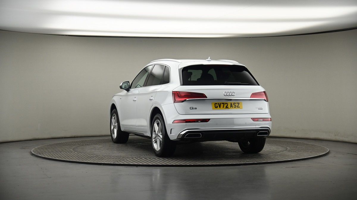 More views of Audi Q5