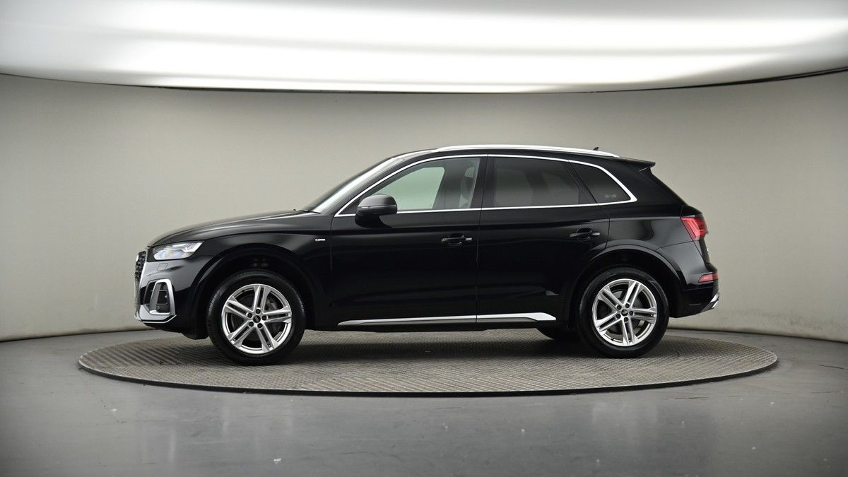 More views of Audi Q5