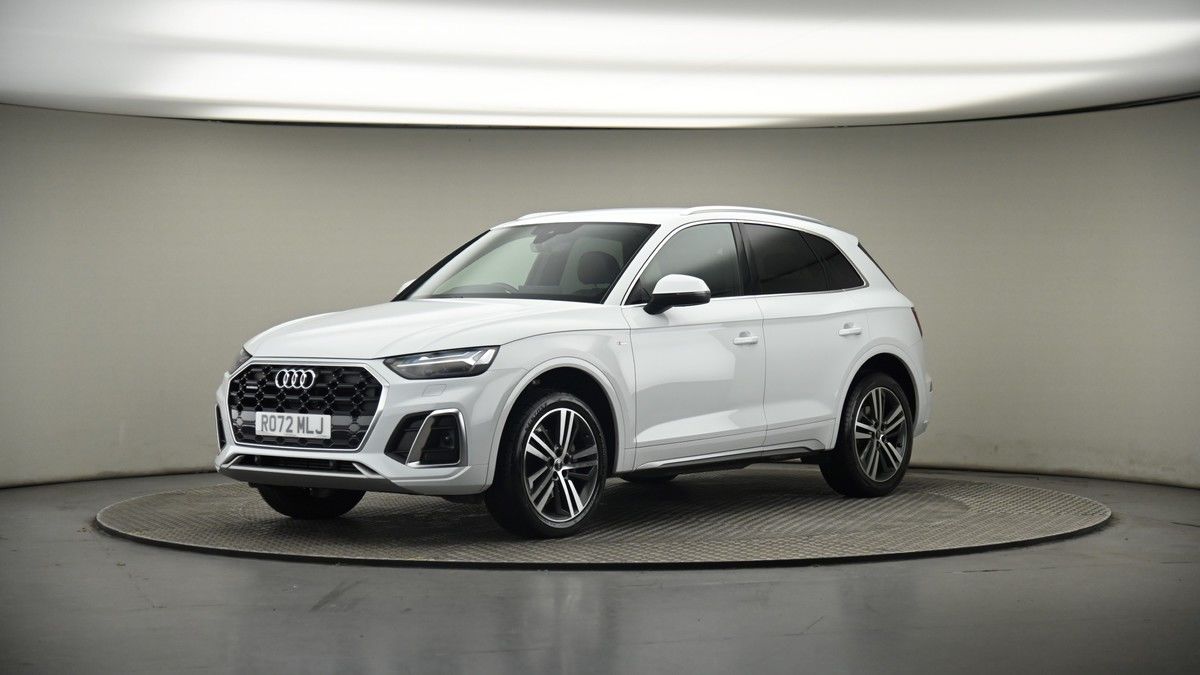 More views of Audi Q5