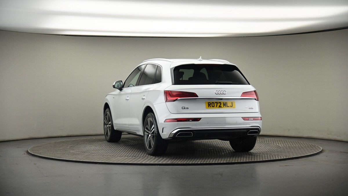 More views of Audi Q5