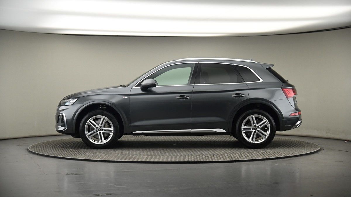 Audi Q5 Image 19