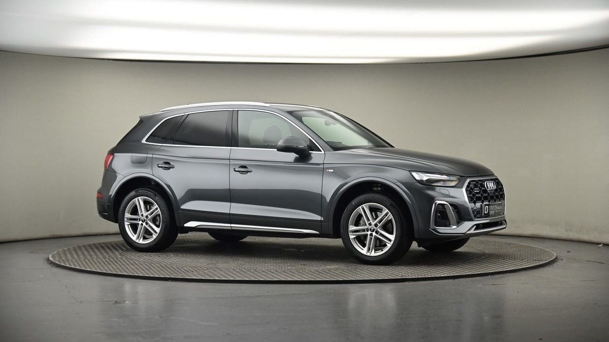 Audi Q5 Image 6