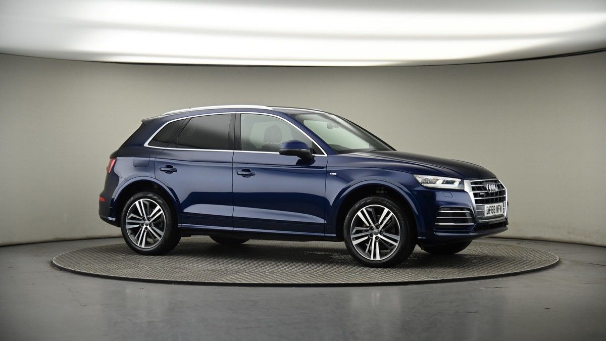 Audi Q5 Image 6