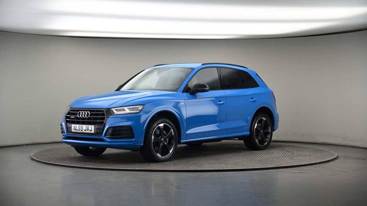 More views of Audi Q5