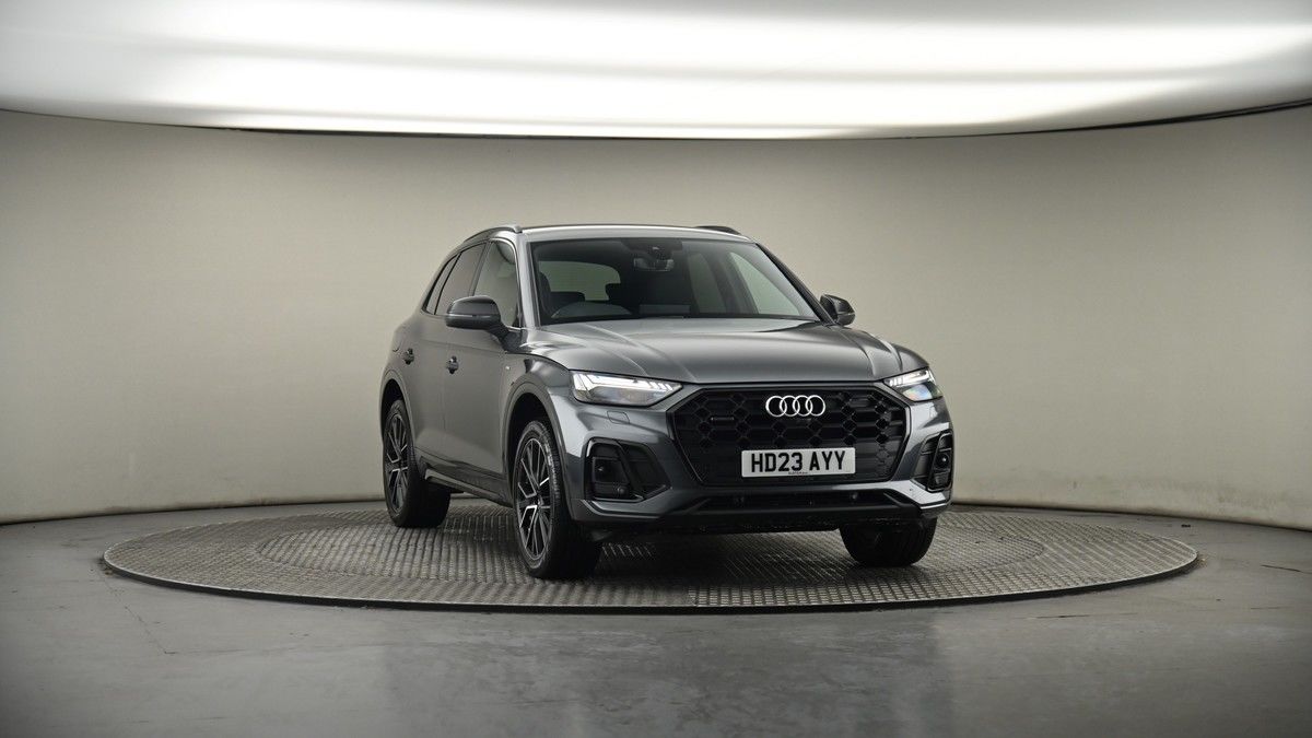 More views of Audi Q5