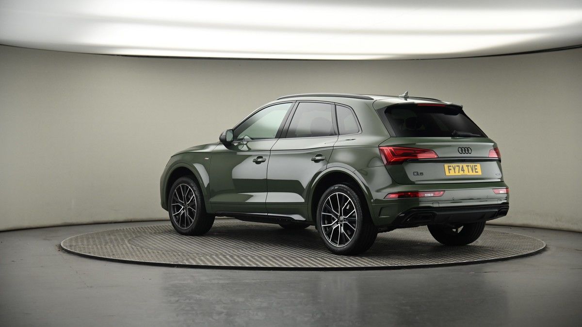 More views of Audi Q5