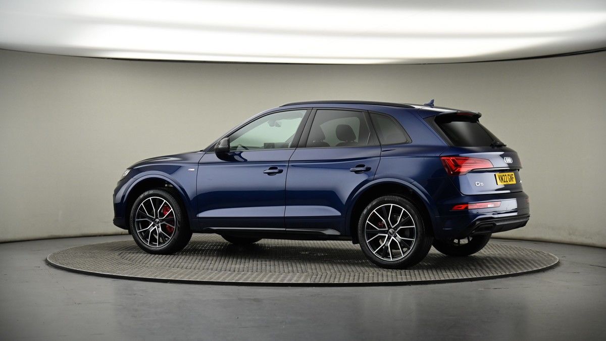 More views of Audi Q5