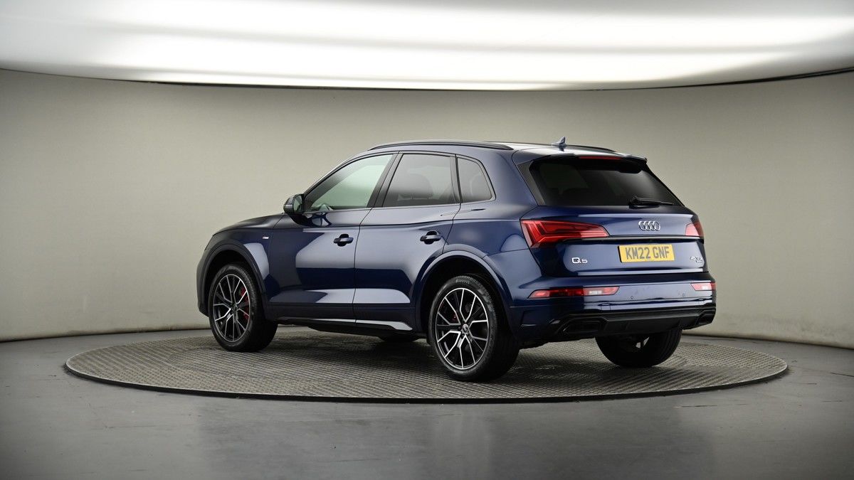 More views of Audi Q5