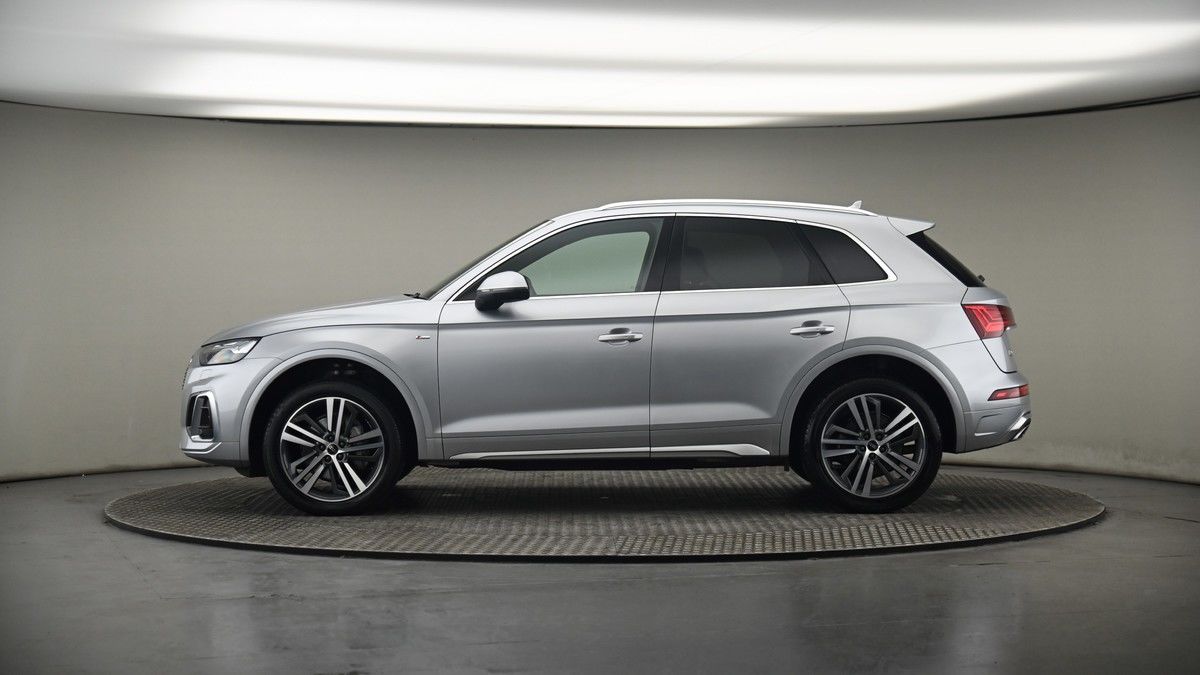 Audi Q5 Image 37