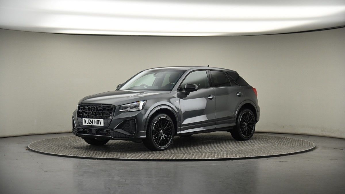 More views of Audi Q2