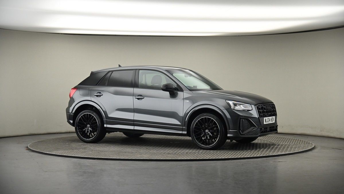 Audi Q2 Image 6