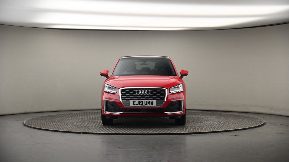 Audi Q2 Image 18