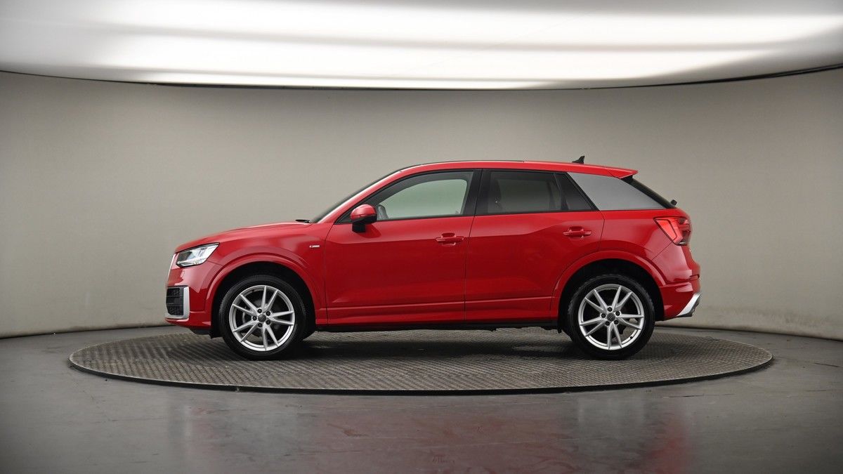 Audi Q2 Image 19