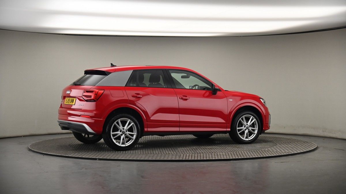 More views of Audi Q2