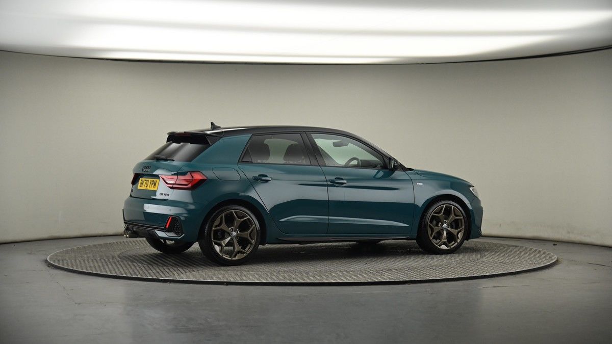 More views of Audi A1