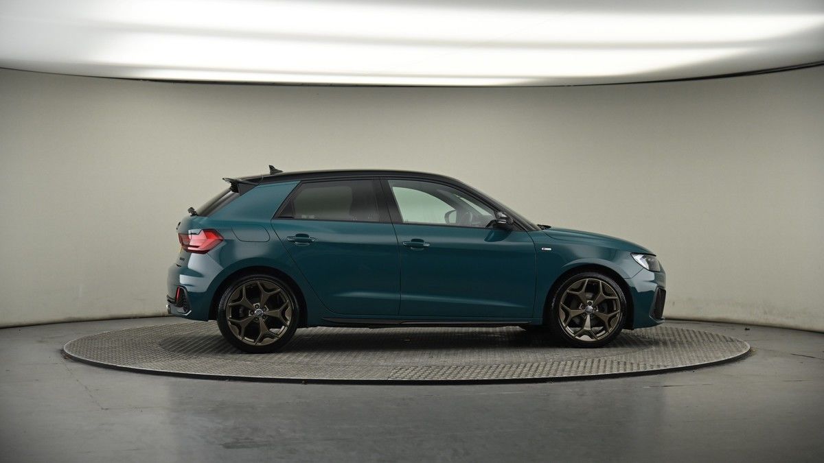 More views of Audi A1