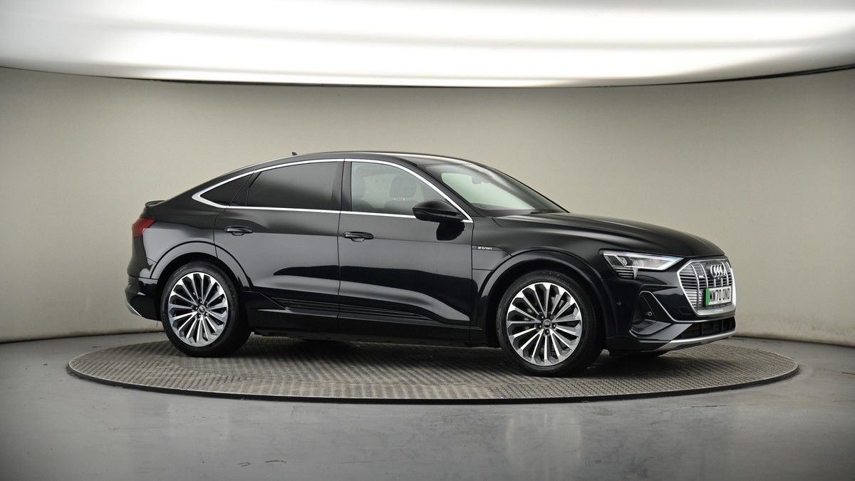 Audi e-tron Image 6