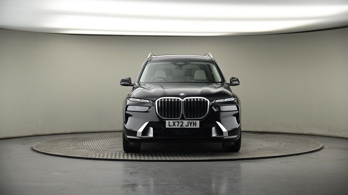 BMW X7 Image 18