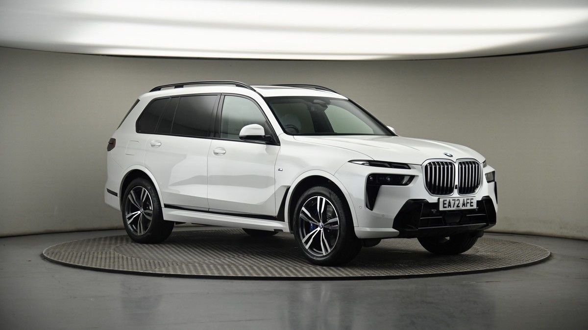 More views of BMW X7