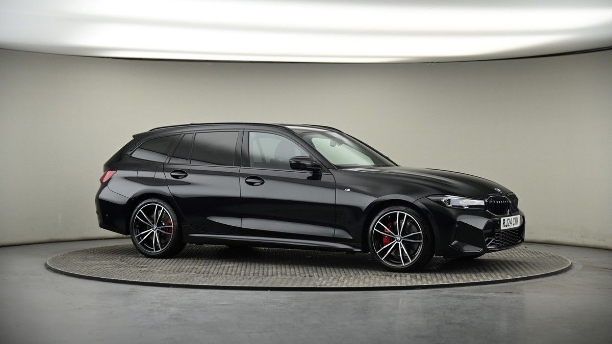 BMW 3 Series Image 6