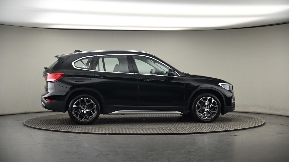 More views of BMW X1